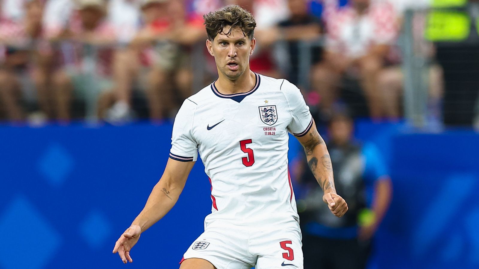 John Stones Dikabarkan Tinggal Selangkah Lagi ke Inter Milan